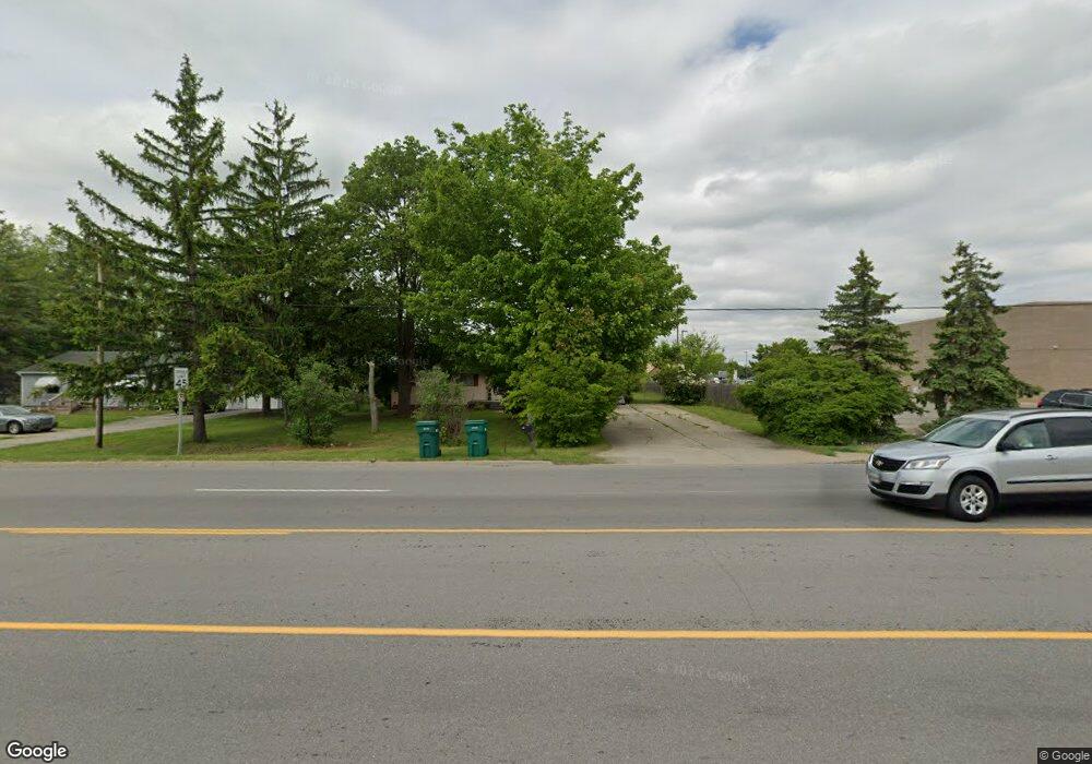 118 S Elms Rd, Flushing, MI 48433 - photo 1