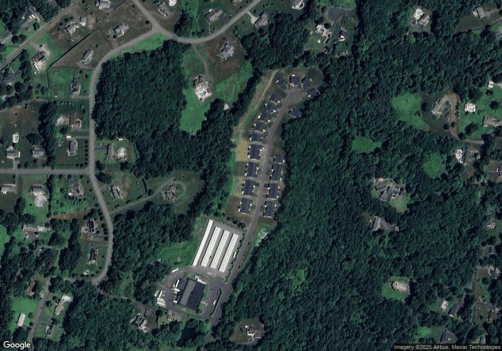 39 Eleanor Rd unit 30, Somers, CT 06071 - photo 1