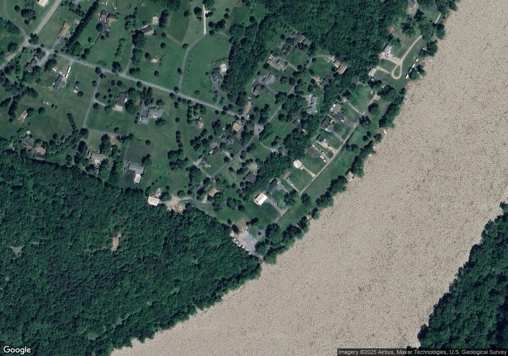 364 River Cliff Dr, Harpers Ferry, WV 25425 - photo 1