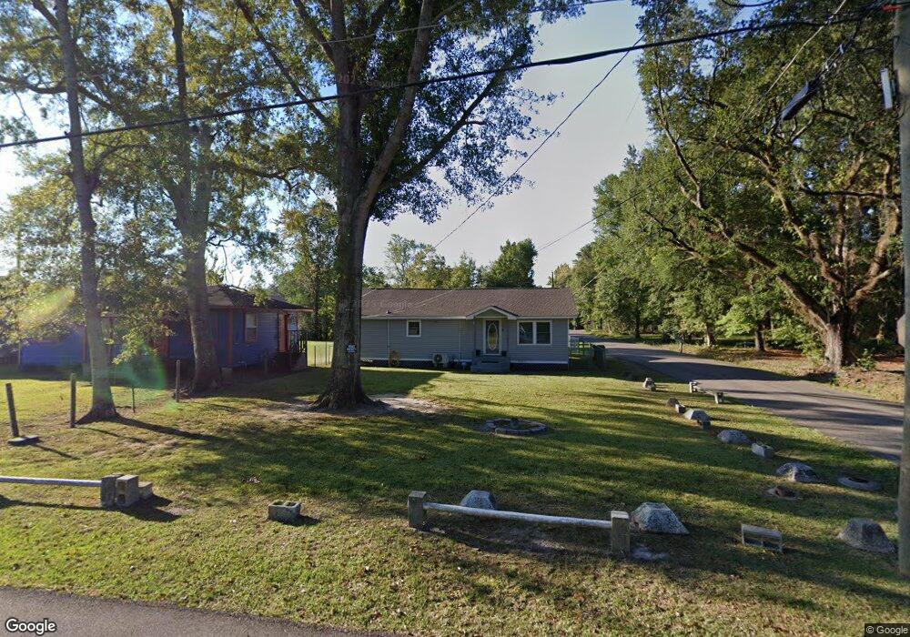 521 Weems St, Picayune, MS 39466 - photo 1