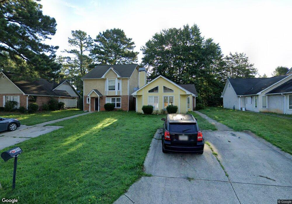 2809 Briar Hill Ln SE, Conyers, GA 30013 - photo 1