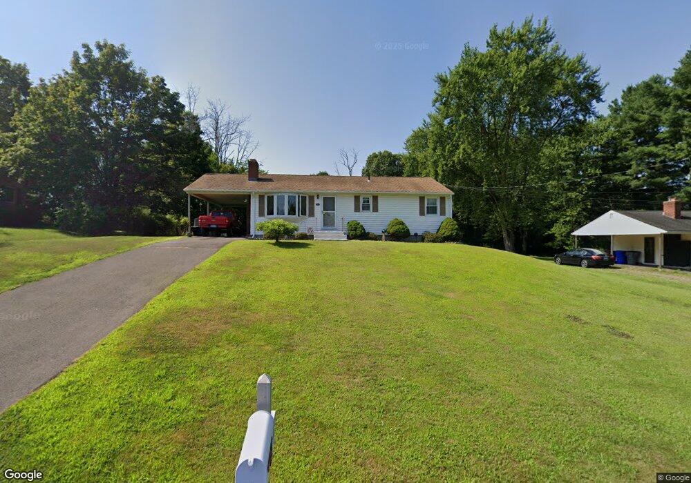 31 Parsons Rd, Enfield, CT 06082 - photo 1