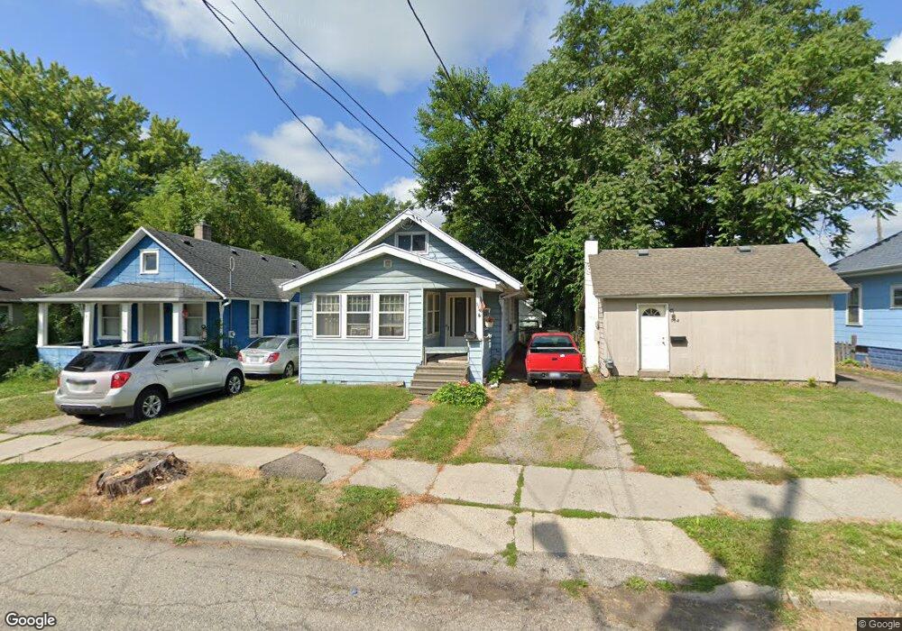 906 Dakin St, Lansing, MI 48912 - photo 1