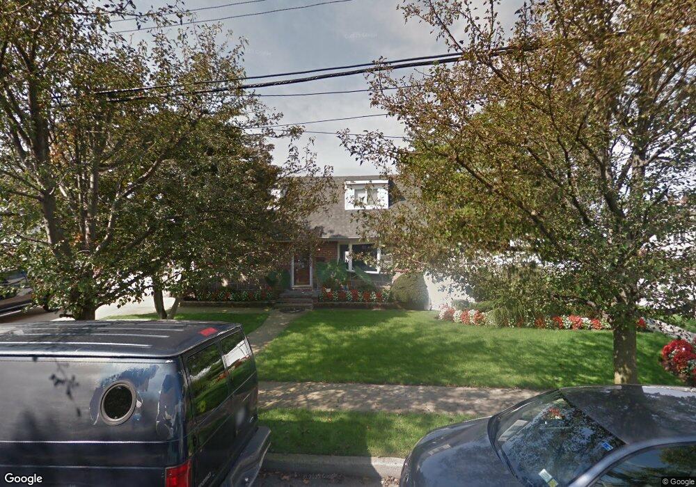137 Crown Ave, Elmont, NY 11003 - photo 1