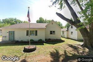 321 S Plum St, Moweaqua, IL 62550