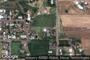 71660 SW Lake Dr, Pendleton, OR 97801