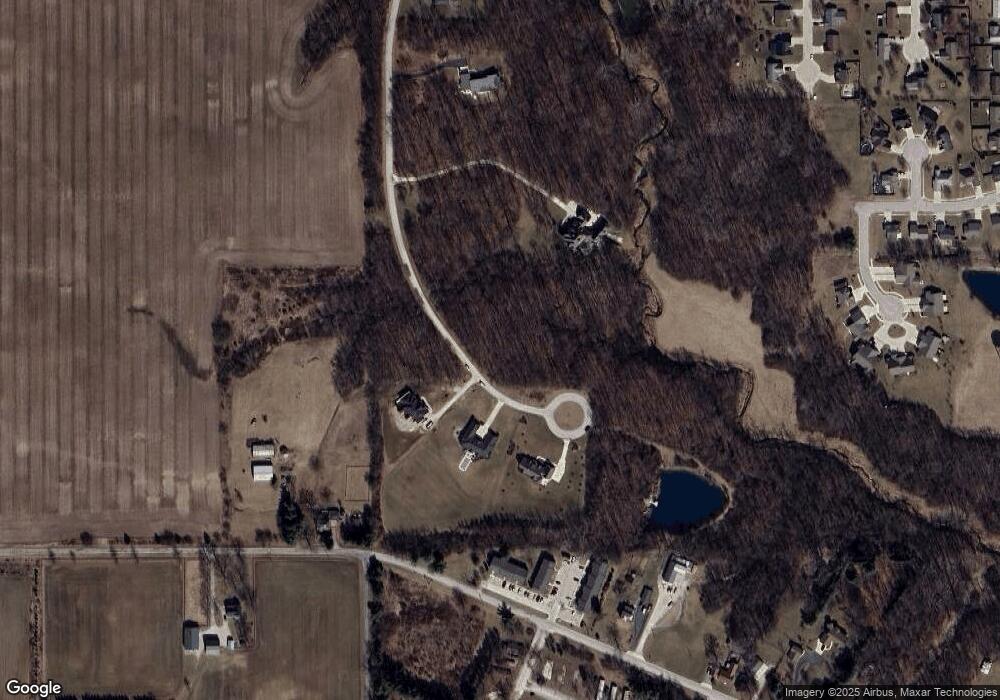 9603 N Miami Ln unit 6, Roanoke, IN 46783 - photo 1