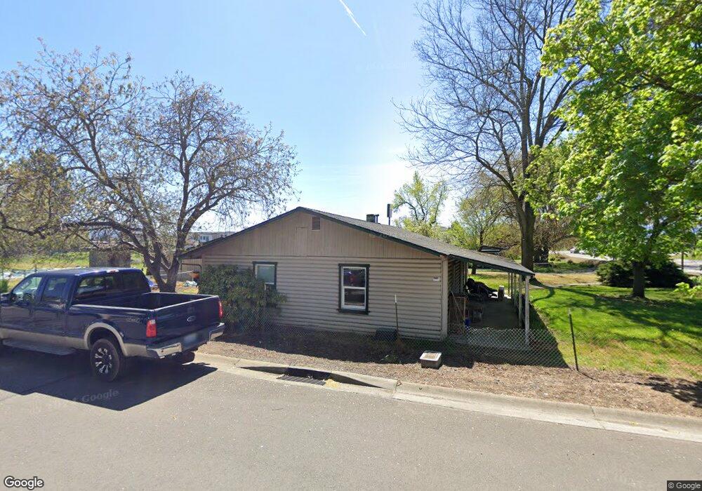 4316 Hamrick Rd, Central Point, OR 97502 - photo 1