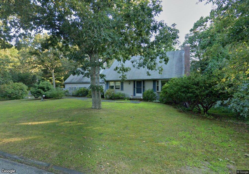 3 Linnell Ln, Yarmouth Port, MA 02675 - photo 1