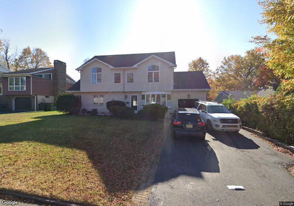 66 Wyoming Rd, Paramus, NJ 07652 - photo 1