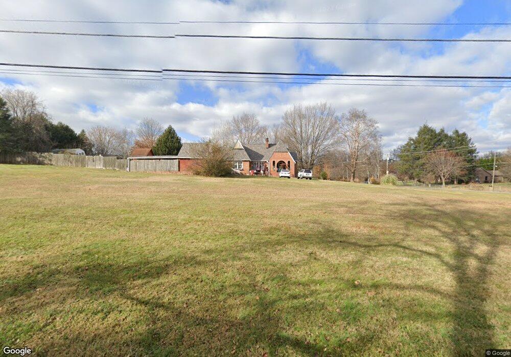 802 Milligan Hwy, Johnson City, TN 37601 - photo 1