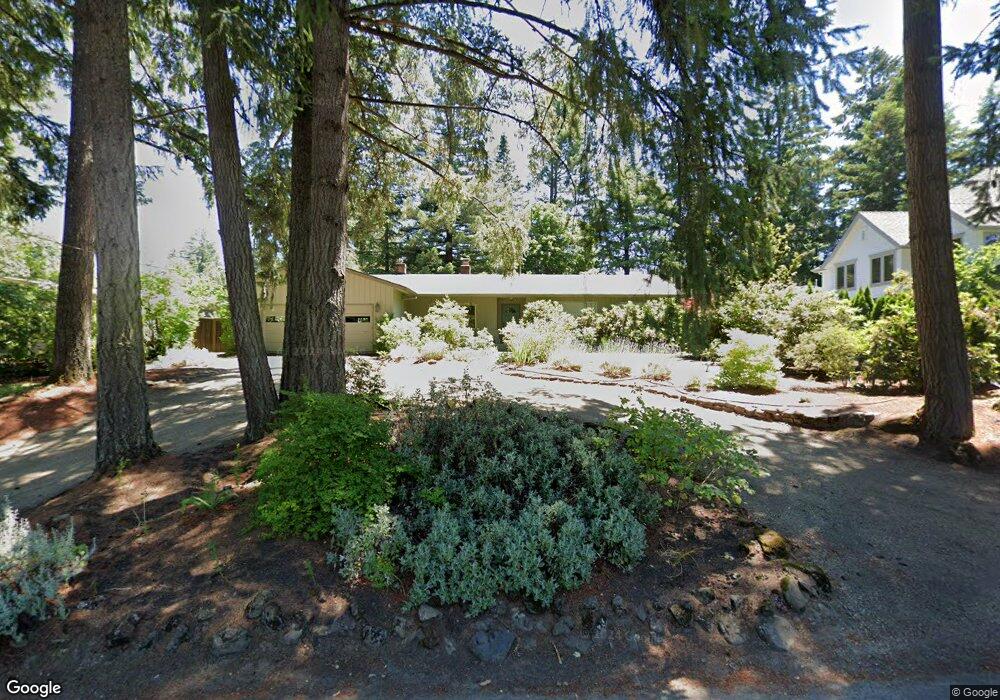 17418 Kelok Rd, Lake Oswego, OR 97034 - photo 1