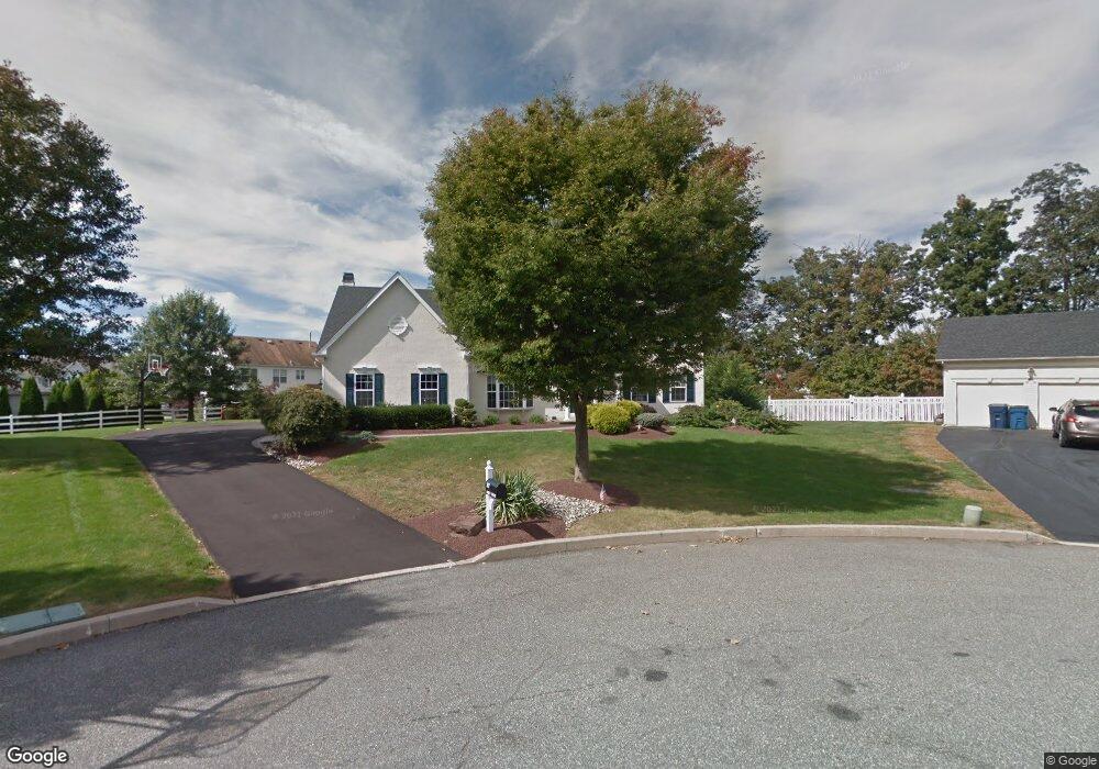 707 Abbey Ct, Chalfont, PA 18914 - photo 1