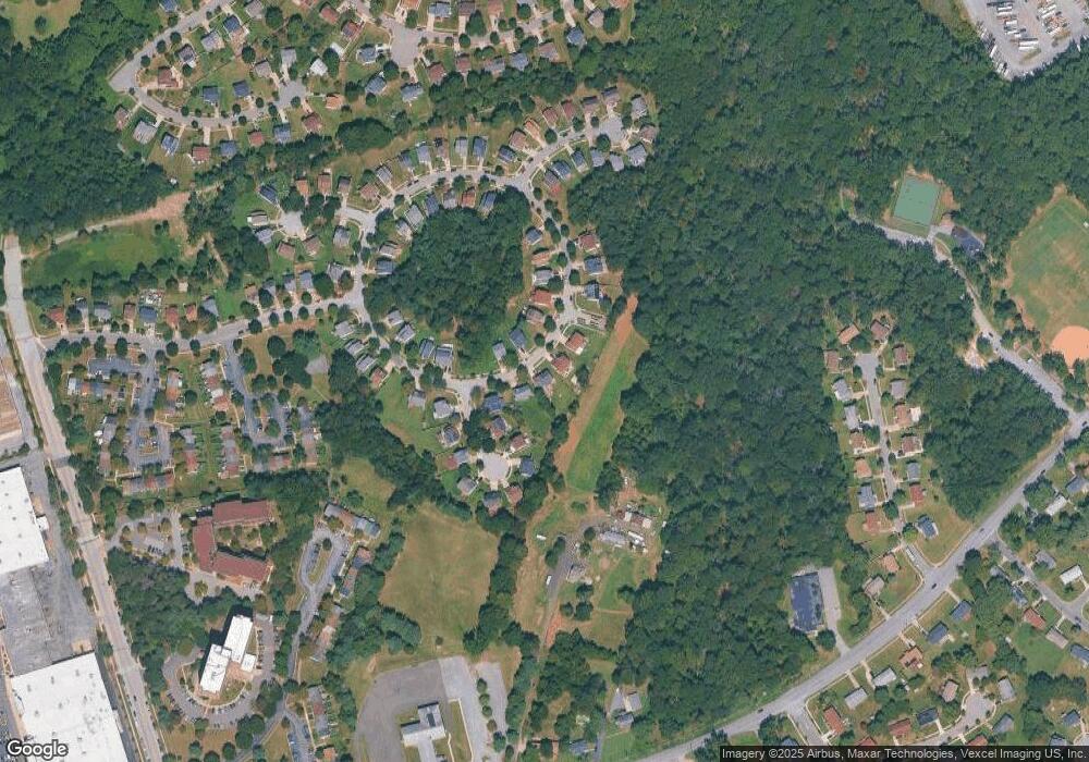 8405 Branchwood Cir, Clinton, MD 20735 - photo 1