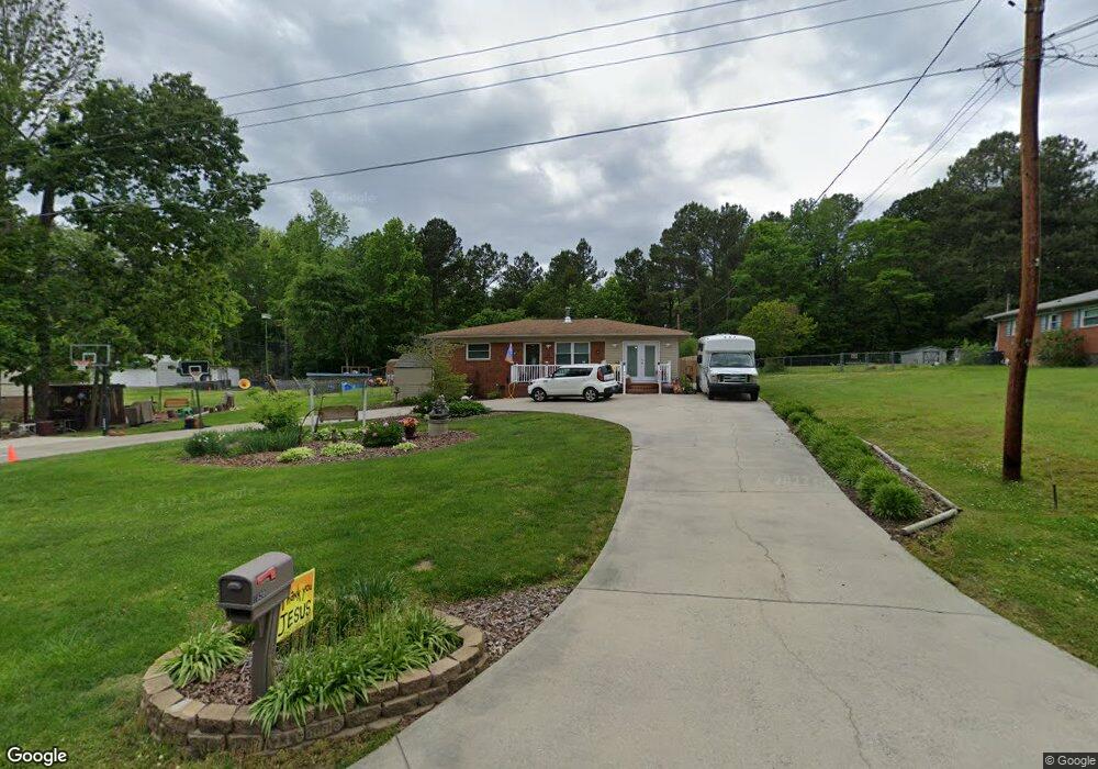 1520 Pecan Dr, High Point, NC 27263 - photo 1