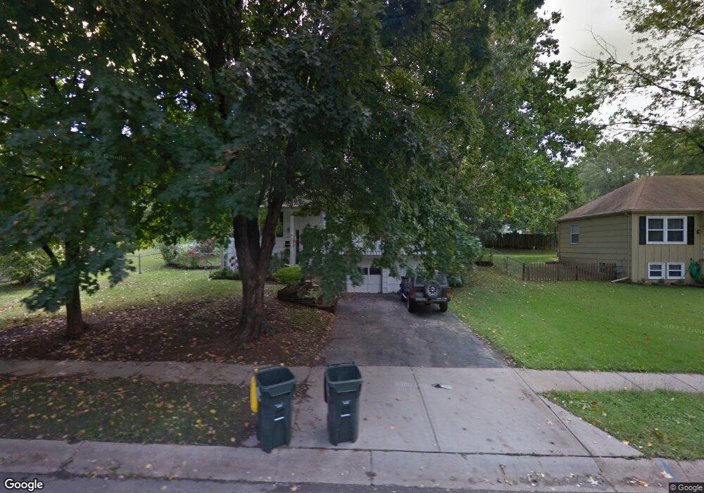 10809 W 71st Place, Shawnee, KS 66203 - photo 1