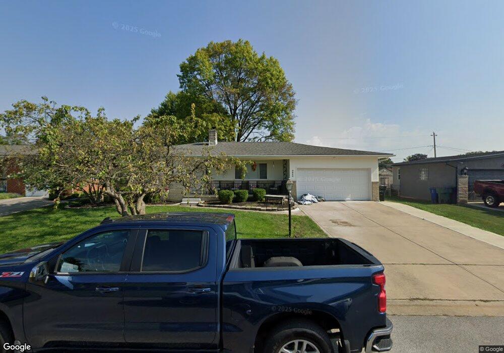 2816 Longfield Rd, Columbus, OH 43204 - photo 1