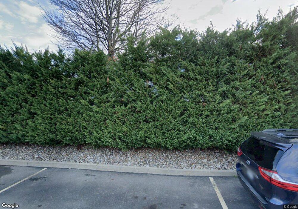 109 Lorraine Loop, Staten Island, NY 10309 - photo 1