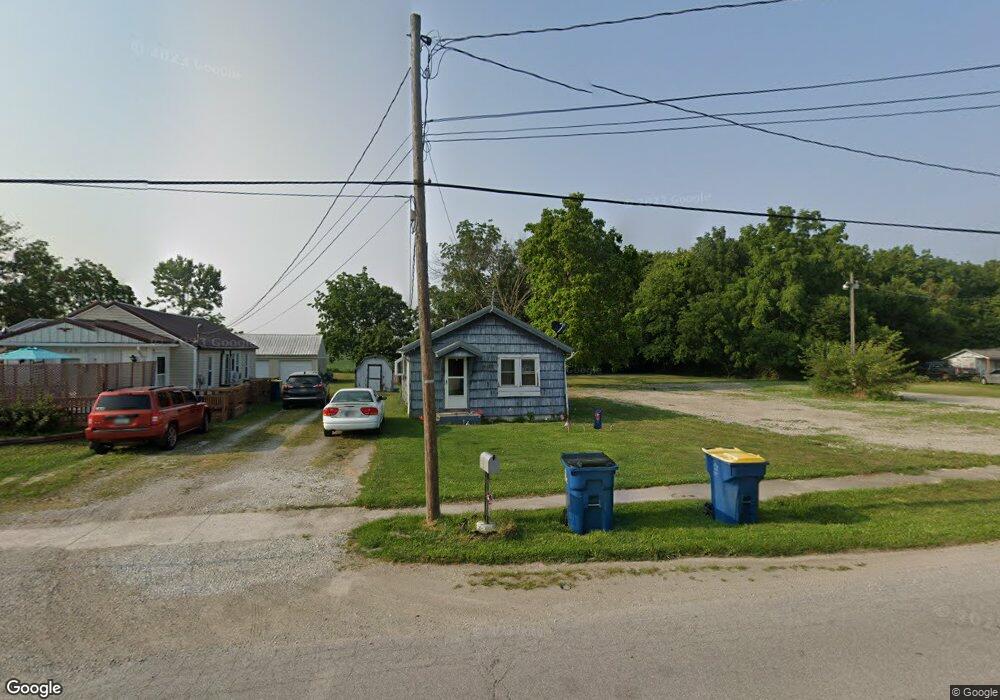 807 Lancaster St, Bluffton, IN 46714 - photo 1