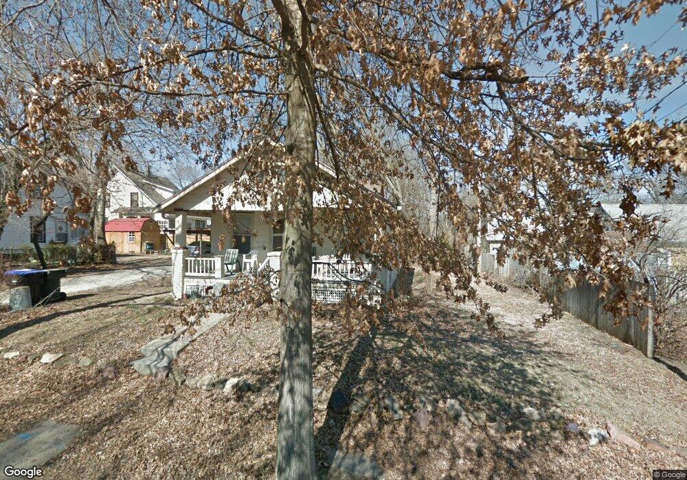 2002 W 1st Ave, Topeka, KS 66606 - photo 1