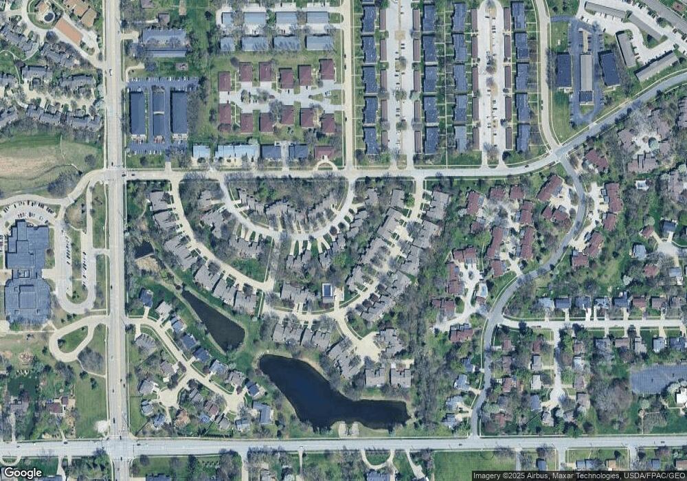 4910 W Park Dr unit H4, West Des Moines, IA 50266 - photo 1