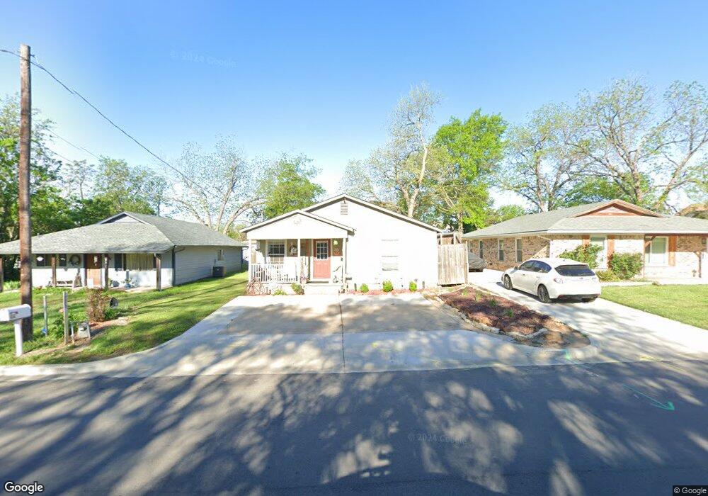 909 N Rusk St, Weatherford, TX 76086 - photo 1