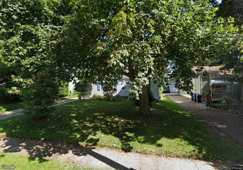 2109 55th St, Des Moines, IA 50310 - photo 1