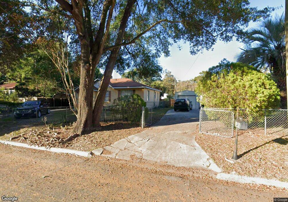 2206 E 37th St, Savannah, GA 31404 - photo 1