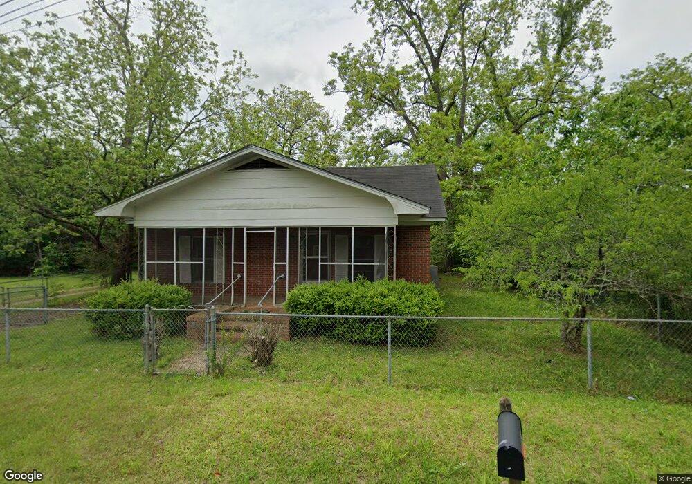 109 E Ocmulgee Street Extension, Fitzgerald, GA 31750 - photo 1