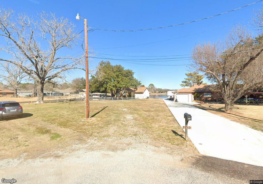 3719 Lake Vista Ct, Granbury, TX 76049 - photo 1