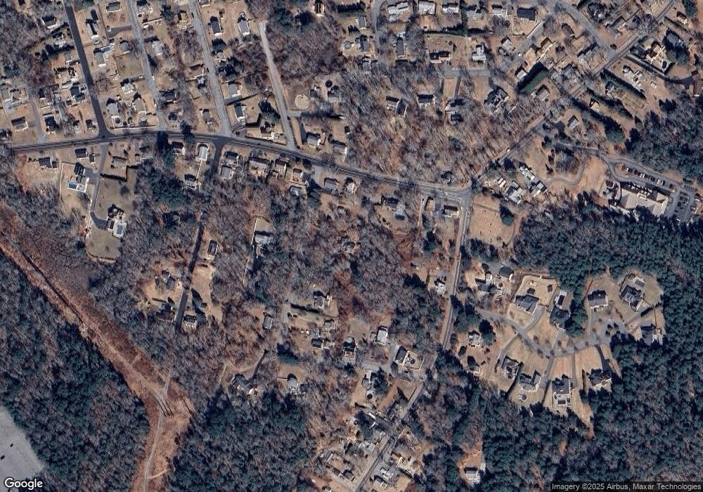 20 Briarcliffe Ave, North Dartmouth, MA 02747 - photo 1