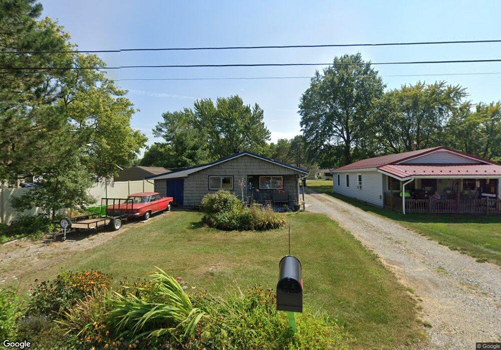 633 Powers Ave, Lima, OH 45801 - photo 1