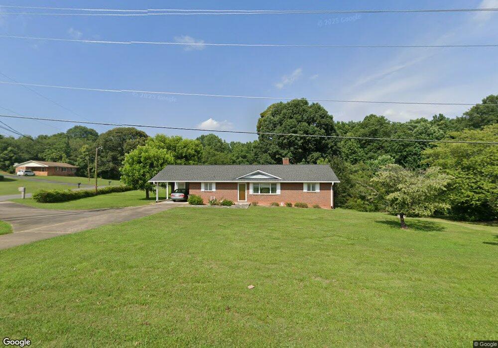 1909 E Marion St, Shelby, NC 28152 - photo 1