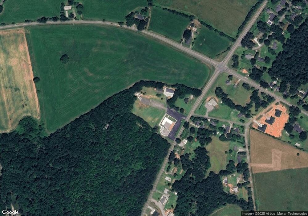 640 Lyman Rd, Inman, SC 29349 - photo 1