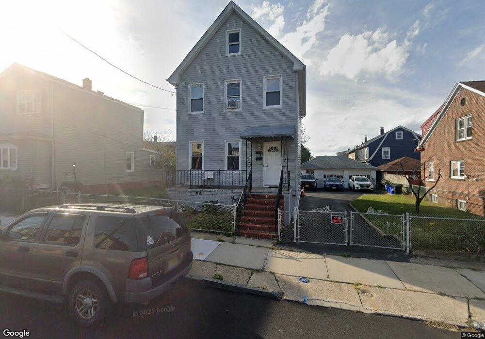 17 Christopher St, Carteret, NJ 07008 - photo 1