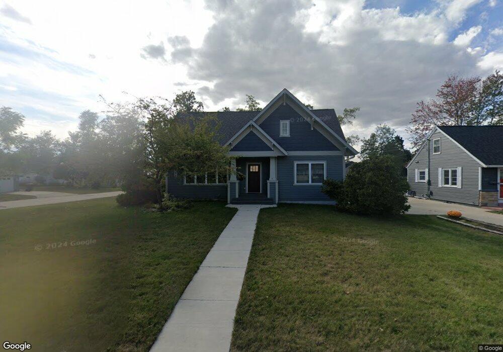 393 31st St SE, Cedar Rapids, IA 52403 - photo 1