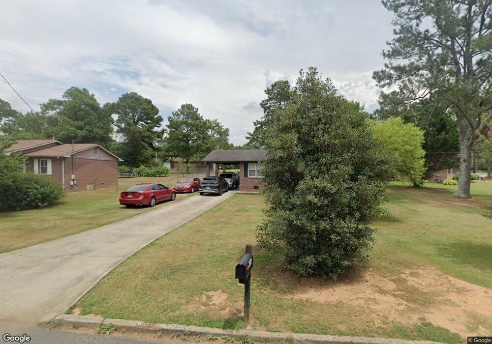 126 Bradley Cir, Barnesville, GA 30204 - photo 1