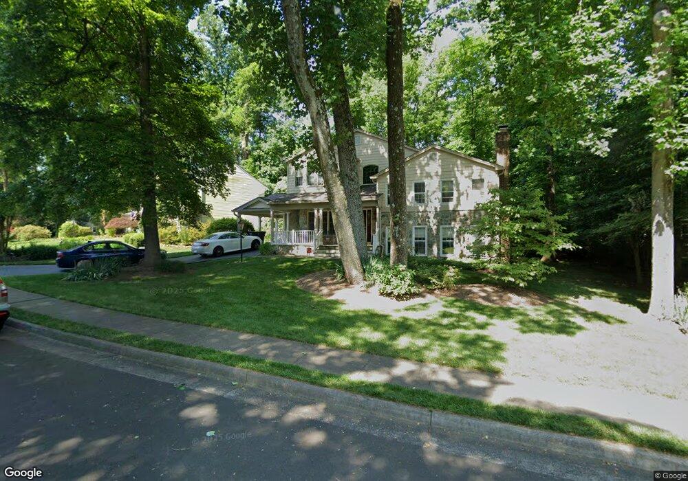 8941 Miller Ln, Vienna, VA 22182 - photo 1