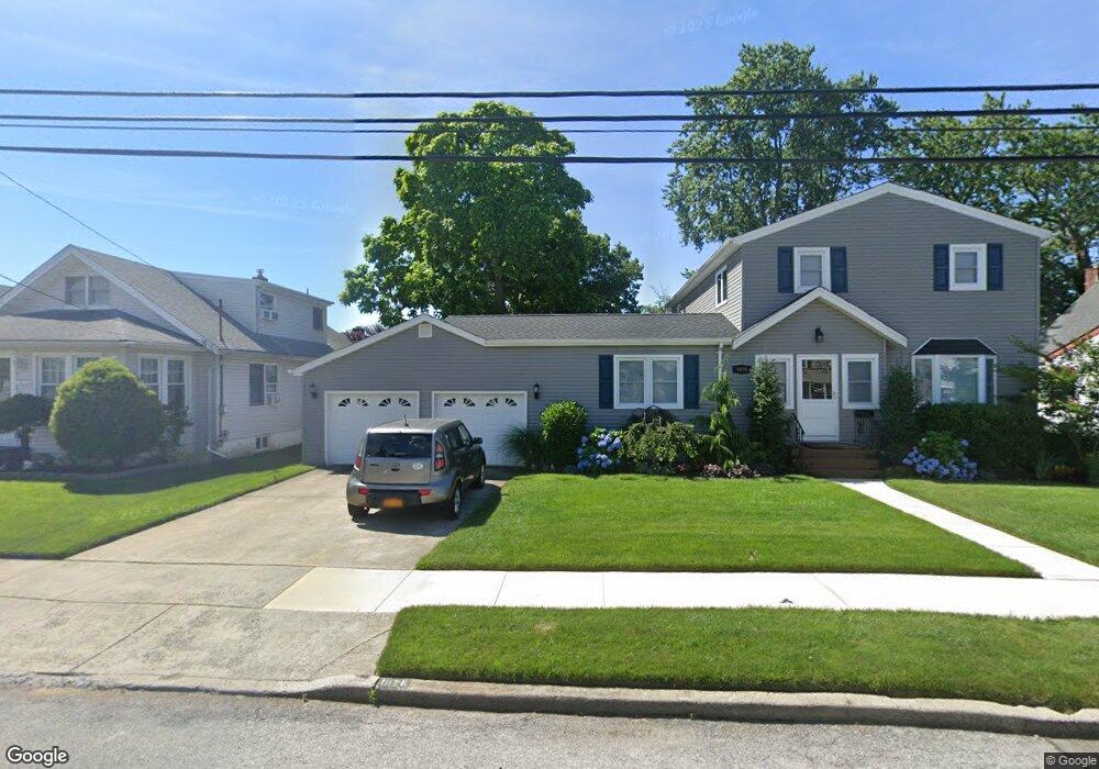 1026 Steele Blvd, Baldwin, NY 11510 - photo 1