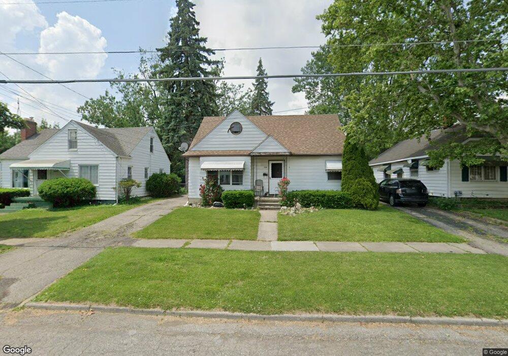 1422 Knapp Ave, Flint, MI 48503 - photo 1