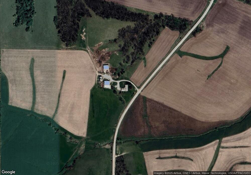 7213 Clay St, Newton, IA 50208 - photo 1