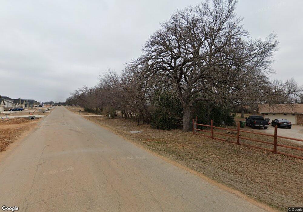 704 Dogwood St, Springtown, TX 76082 - photo 1