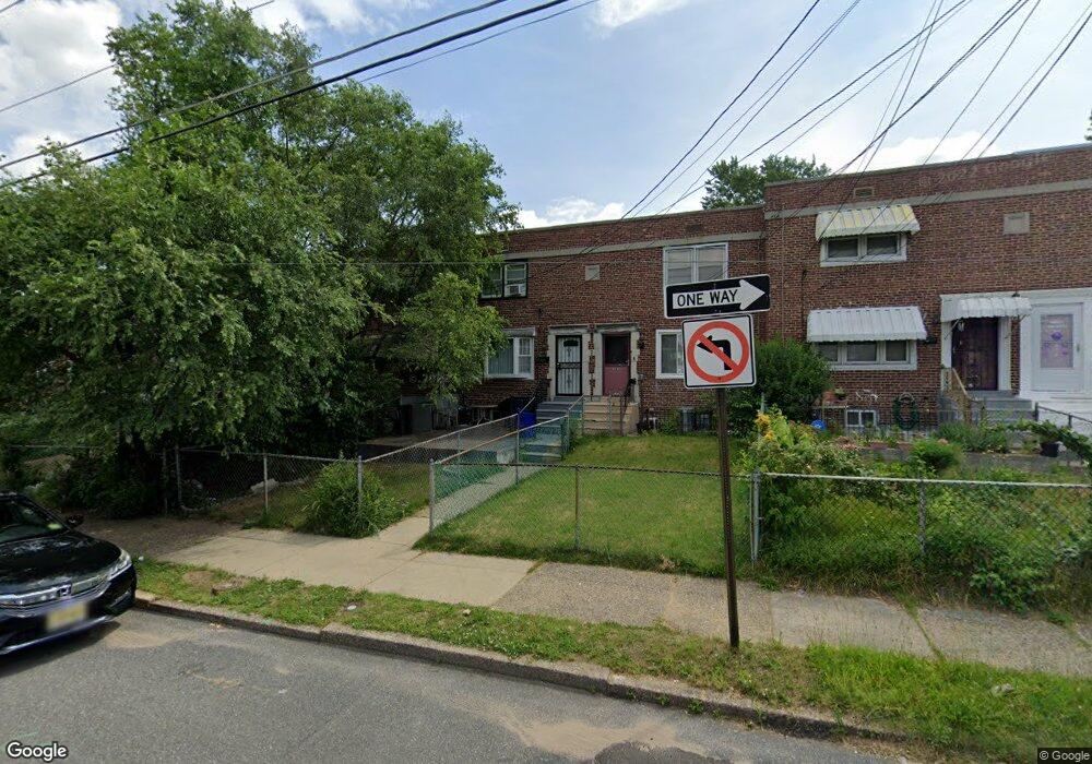 422 S 30th St, Camden, NJ 08105 - photo 1