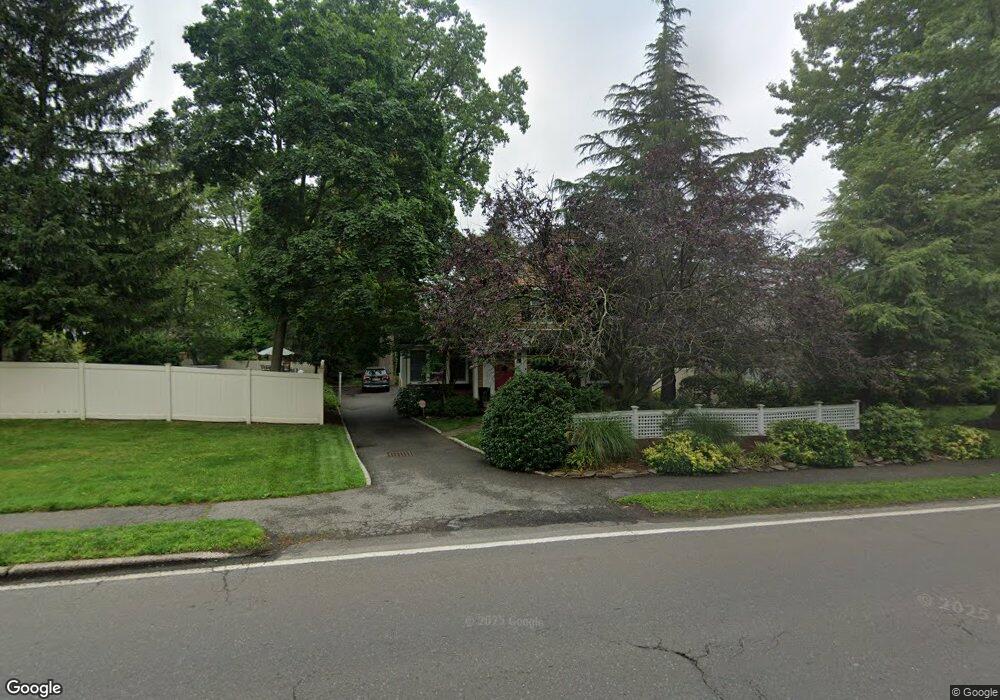 301 Knickerbocker Rd, Tenafly, NJ 07670 - photo 1