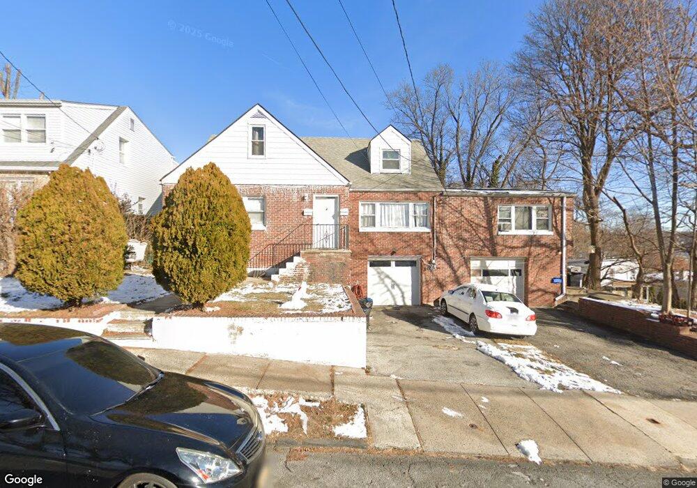 18 Montague St, Yonkers, NY 10703 - photo 1