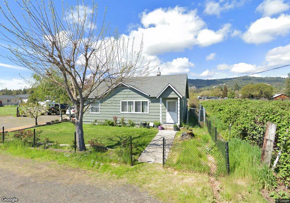 3117 Freeland Rd, Central Point, OR 97502 - photo 1