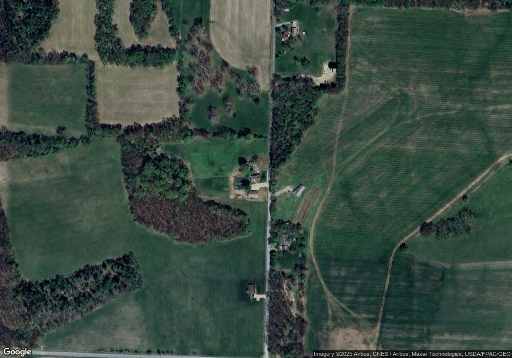 13641 Carey Ln, Danville, OH 43014 - photo 1