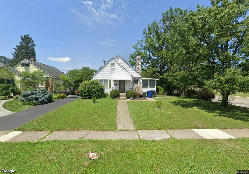 624 Richards Rd, Columbus, OH 43214 - photo 1