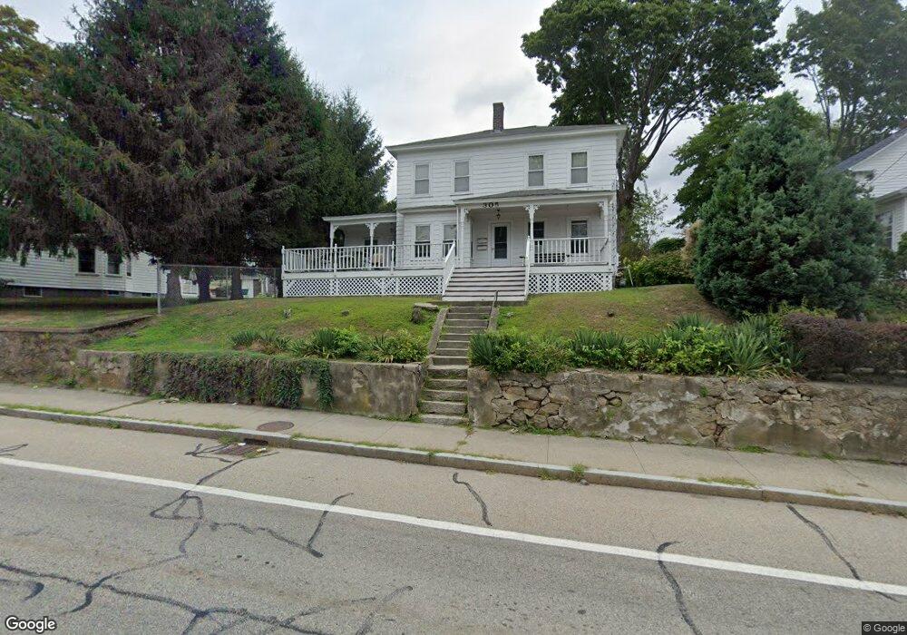 305 Washington St, West Warwick, RI 02893 - photo 1