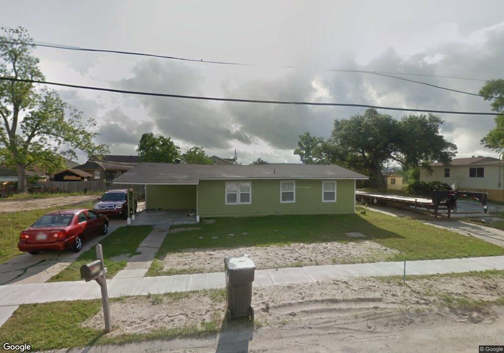 5127 Gallier Dr, New Orleans, LA 70126 - photo 1